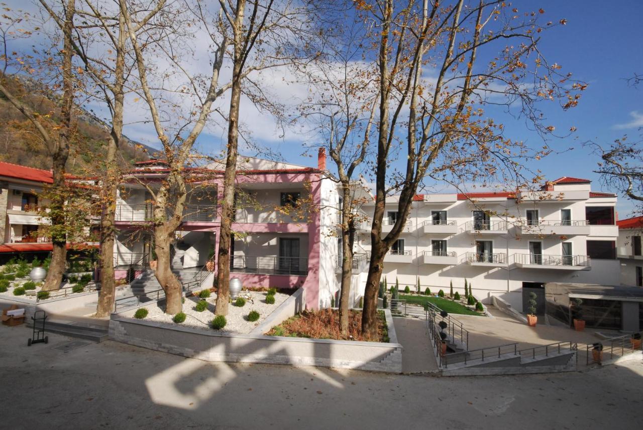 4 Epoxes Hotel Spa Káto Loutrákion Exterior foto